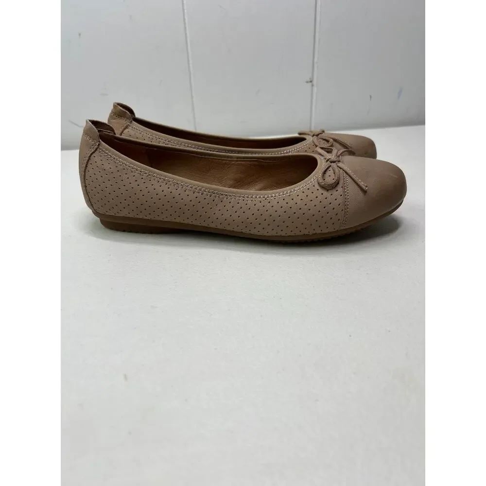 Josef Siebel Pippa Perforated Ballet Flats in Tan. Women's Size 37 or 6.5 US